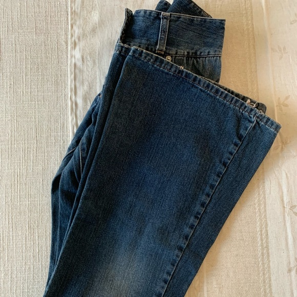 Sisley Italy Flare Button Fly Jeans Y2K 100% Cotton Made in Italy New Never Worn - Picture 4 of 9